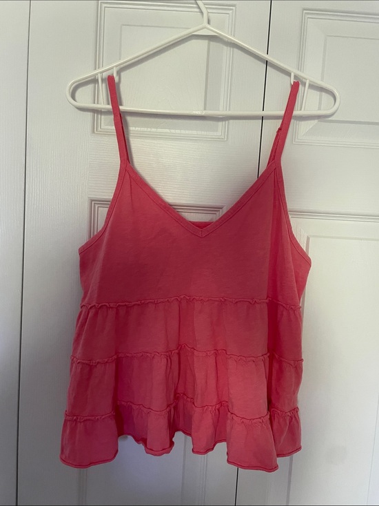 American Eagle Outfitters Tops - American Eagle Pink Ruffled tank Top